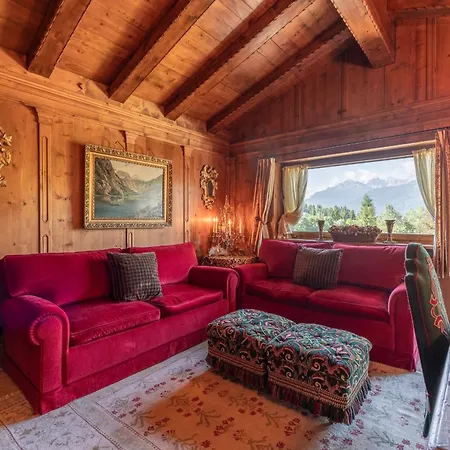 Daire Casa Cirmoli, Confortevole Mansarda Con Balcone Panoramico *