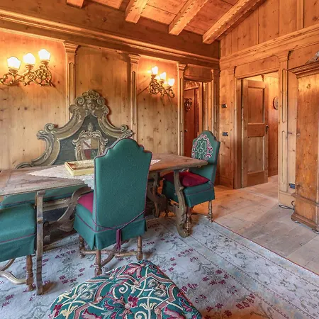 Casa Cirmoli, Confortevole Mansarda Con Balcone Panoramico *